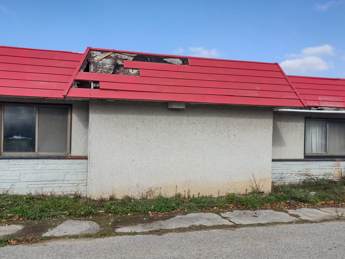 Johhnys Skate Center (Johnnys Bandstand, Johnnys Entertainment) - Photo From Richard Liebermann On Facebook (newer photo)